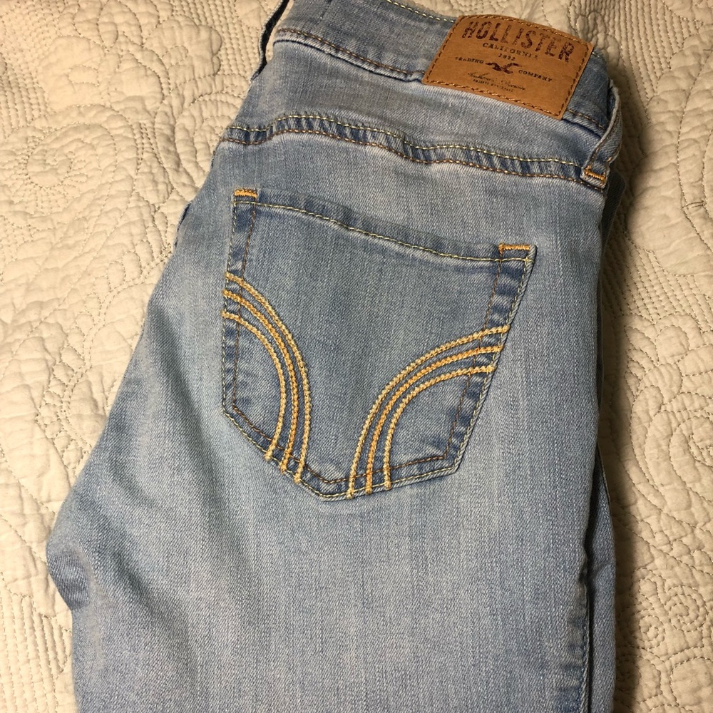 Hollister jeans size 00